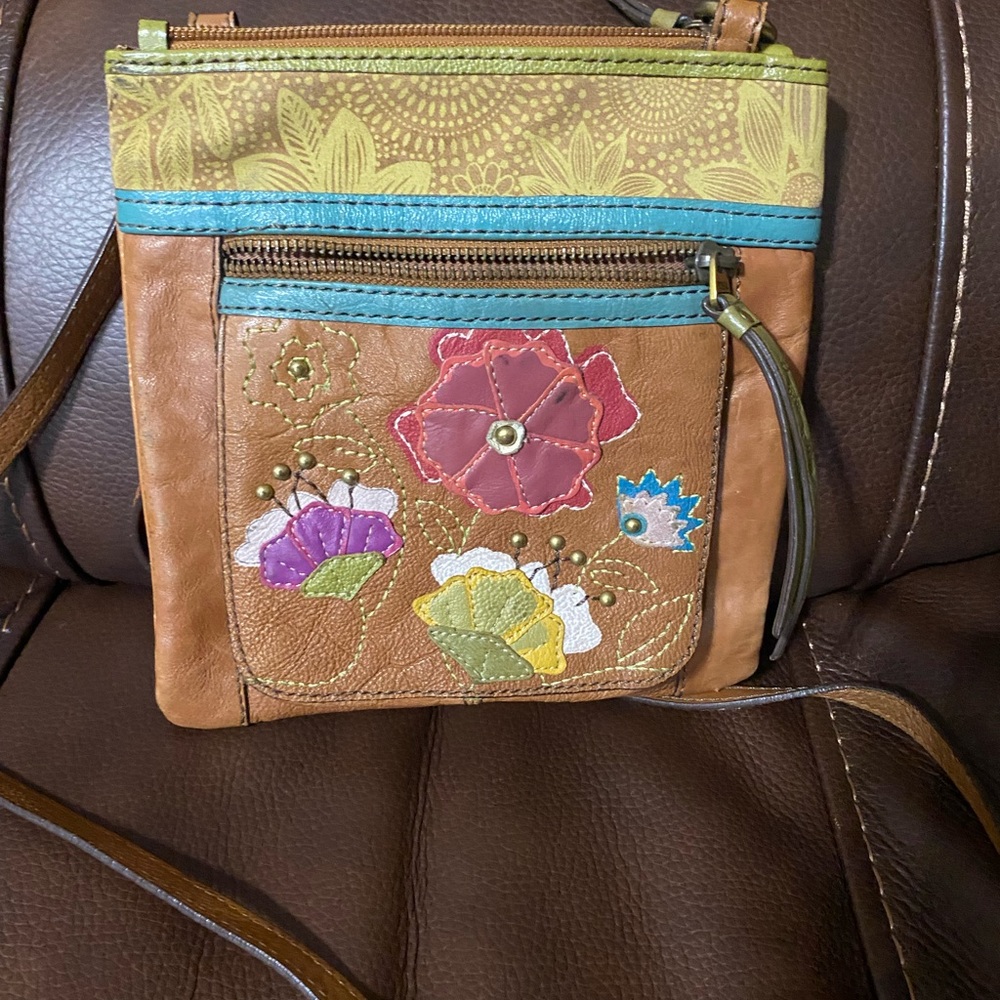 Brown leather Fossil 🔑 crossbody bag